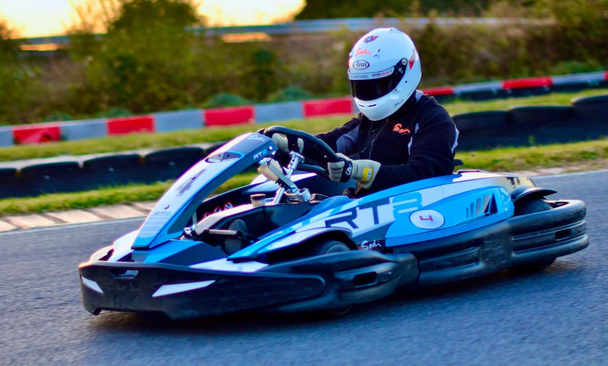 Karting Indoor et Outdoor à Nantes : Une offre stimulante pour votre CSE